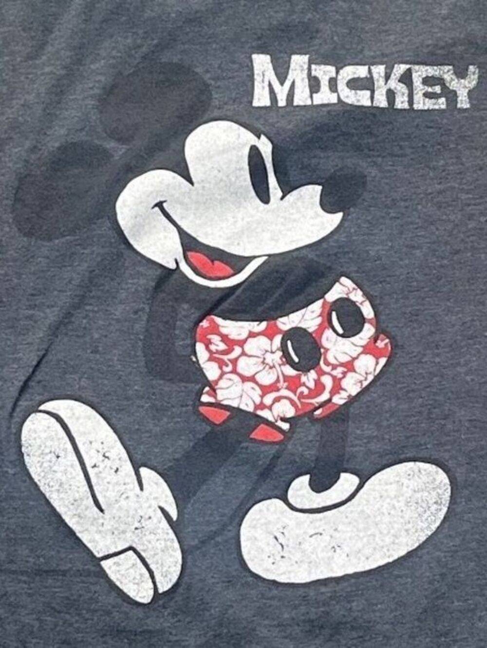 Mickey Mouse Disney Preowned Large T-shirt